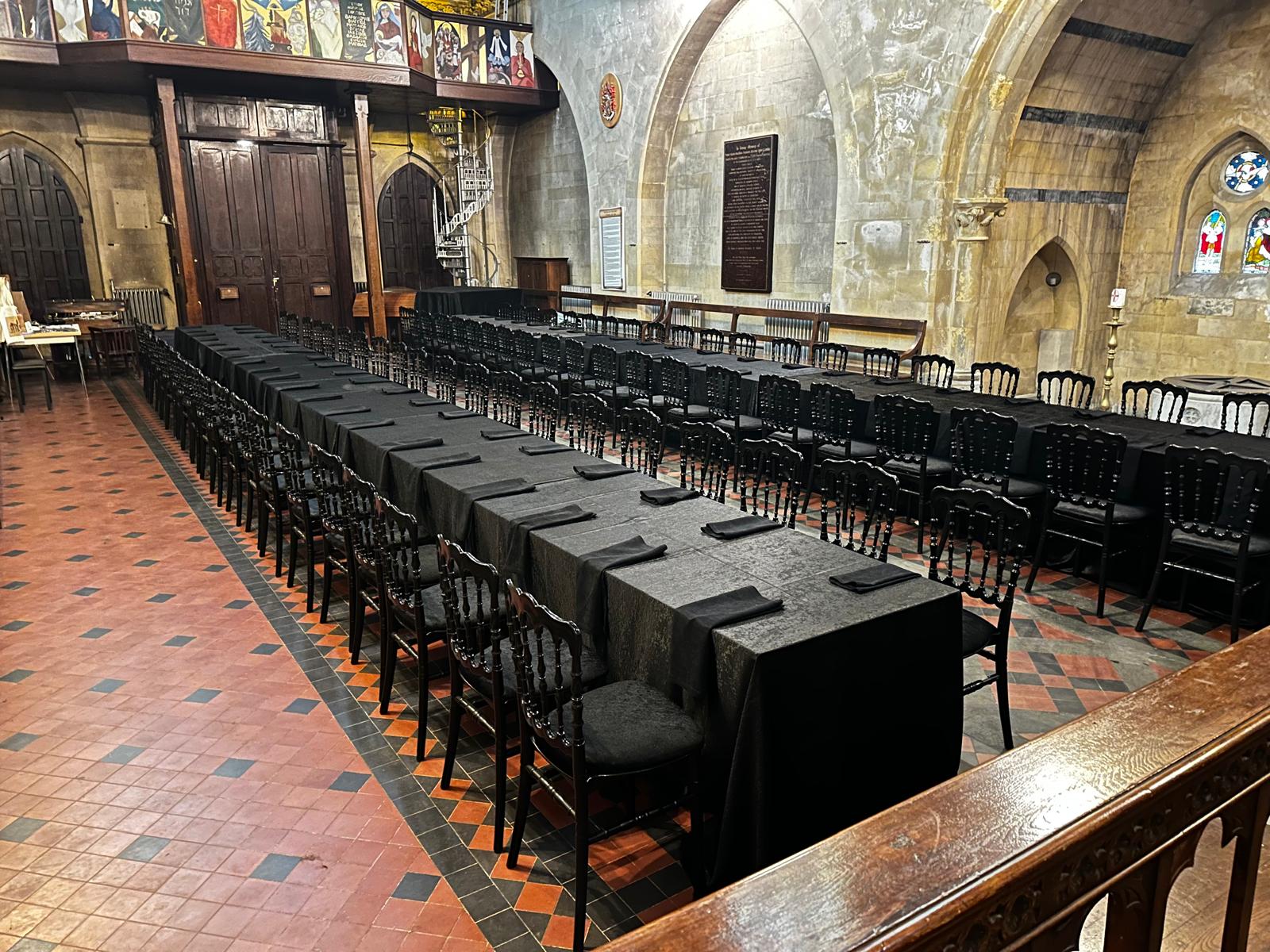 Kırım Kilisesi Masa Sandalye Kiralama Hizmeti